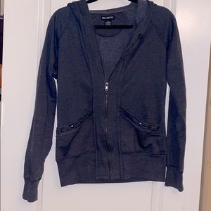 Grey hoodie, rivet pocket detail size L
